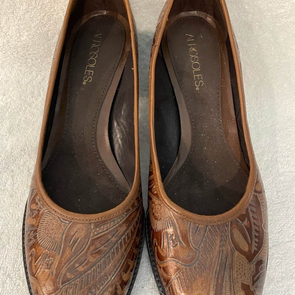 Aerosols brown pumps